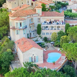 Le Chateau Des Costes Frankreich